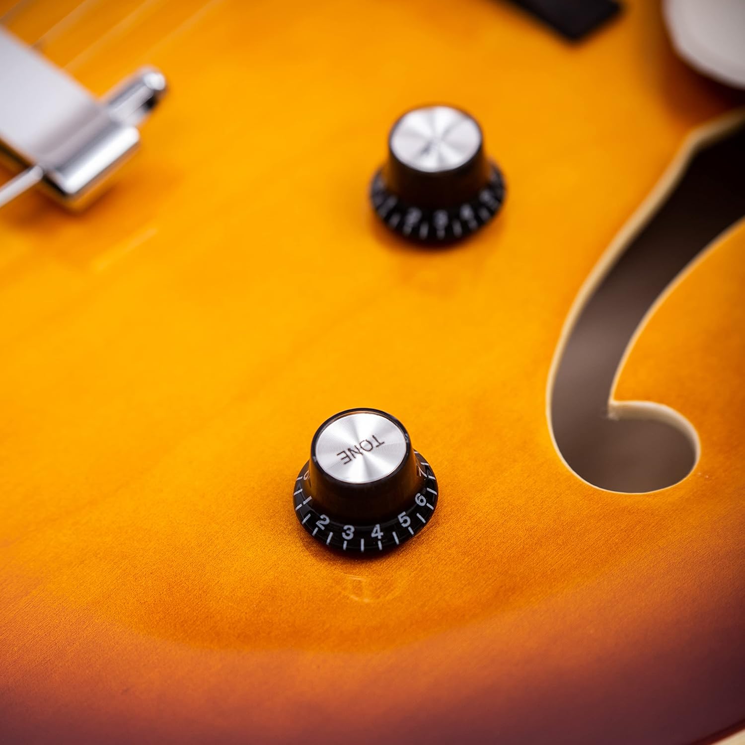 RZT-22 Thinline Electric Guitar Archtop Semi-hollow body with Single-Coil Pickup- Perfect for Rock, Blues, and Jazz Music (Vintage Sunburst)
