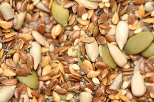 Yupik Organic Super 6 Seeds Mix, 2.2 lb (35.2 oz), GMO-Free, Kosher, Vegan, Rich in Fiber, Nutritious Raw Snack & Topping, With Brown & Golden Flax Seeds, Sunflower, Sesame, Chia & Pumpkin Seeds