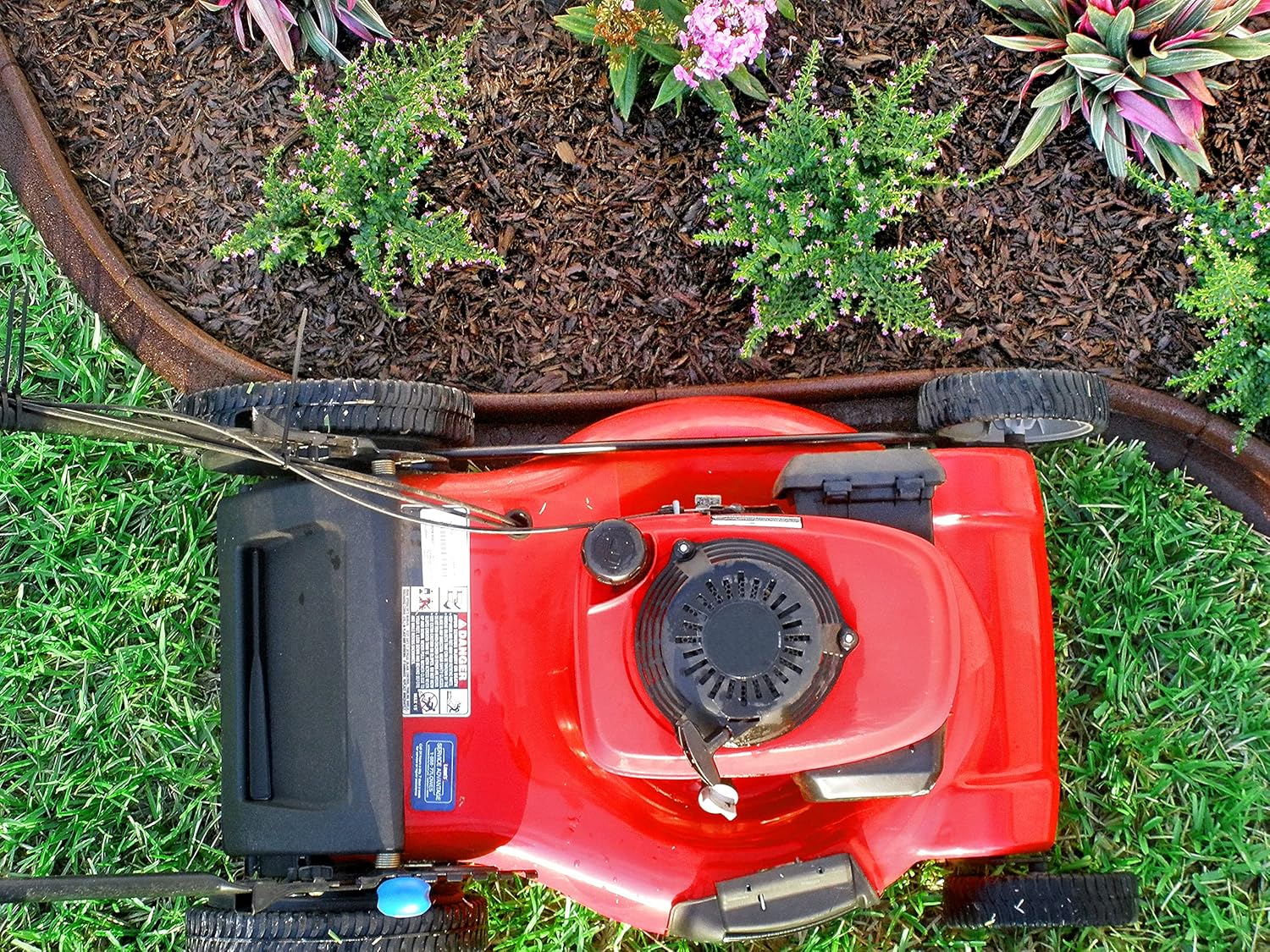 EcoBorder L No-Dig Rubber Landscape Edging with Hardware, 3.125