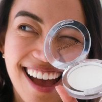 Wunder2 PERFECT SELFIE Makeup Setting Powder HD Photo Finishing Pressed Compact Face Powder Mattifies Skin, Matte One Size, Translucent, 0.24 Oz