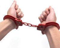 AUYYOSK Toy Metal Handcuffs with Key,Safety Party Supplies Accessory Pretend Play Hand Cuffs for Kids Children (Red)