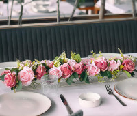 Clear Acrylic Flower Vase Rectangular Floral Centerpiece for Dining Table Long Rectangle Decorative Vase for Weddings Home Decor, Modern Dining Table Floral Decorative Vase (12 Holes) Without Lights-12 Holes