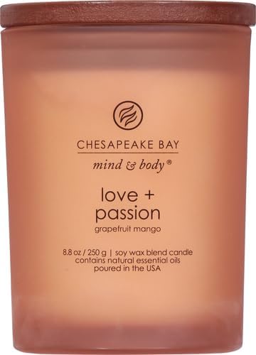 Chesapeake Bay Candle PT31905 Scented Candle, Love + Passion (Grapefruit Mango), Medium, Home Décor Love + Passion Medium Jar