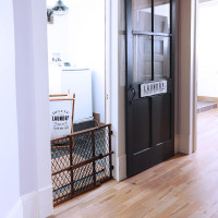 Evenflo Position & Lock Baby Gate, Pressure-Mounted, Farmhouse Collection