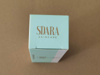 Derma Roller Microneedling Roller for Face - Includes Free Storage Case (Pack of 1) Unisex White