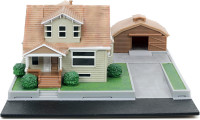 Fast & Furious Nano Hollywood Rides Dom Toretto's House Display Diorama with Two 1.65