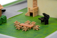 Fast & Furious Nano Hollywood Rides Dom Toretto's House Display Diorama with Two 1.65