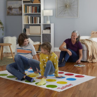 Hasbro Twister Party Classic Board Game for 2 or More Players,Indoor and Outdoor Game for Kids 6 and Up,Packaging May Vary Standard Packaging