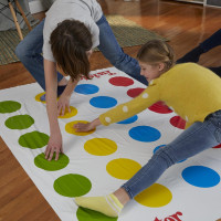 Hasbro Twister Party Classic Board Game for 2 or More Players,Indoor and Outdoor Game for Kids 6 and Up,Packaging May Vary Standard Packaging