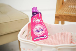 Stardrops - The Pink Stuff - The Miracle Laundry Detergent Color Care Liquid - 32oz Pack of 2