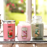Yankee Candle Sage & Citrus Scented, Classic 22oz Large Jar Single Wick Candle, Over 110 Hours of Burn Time, Ideal for Home Decor and Gifts Sage & Citrus Classic Large Jar