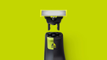Philips OneBlade 2 Stainless Steel Replacement Blades for Face, Compatible with All OneBlade Beard Trimmers, Body Groomers, Electric Razors (Model QP220/50) [OLD] QP220/50