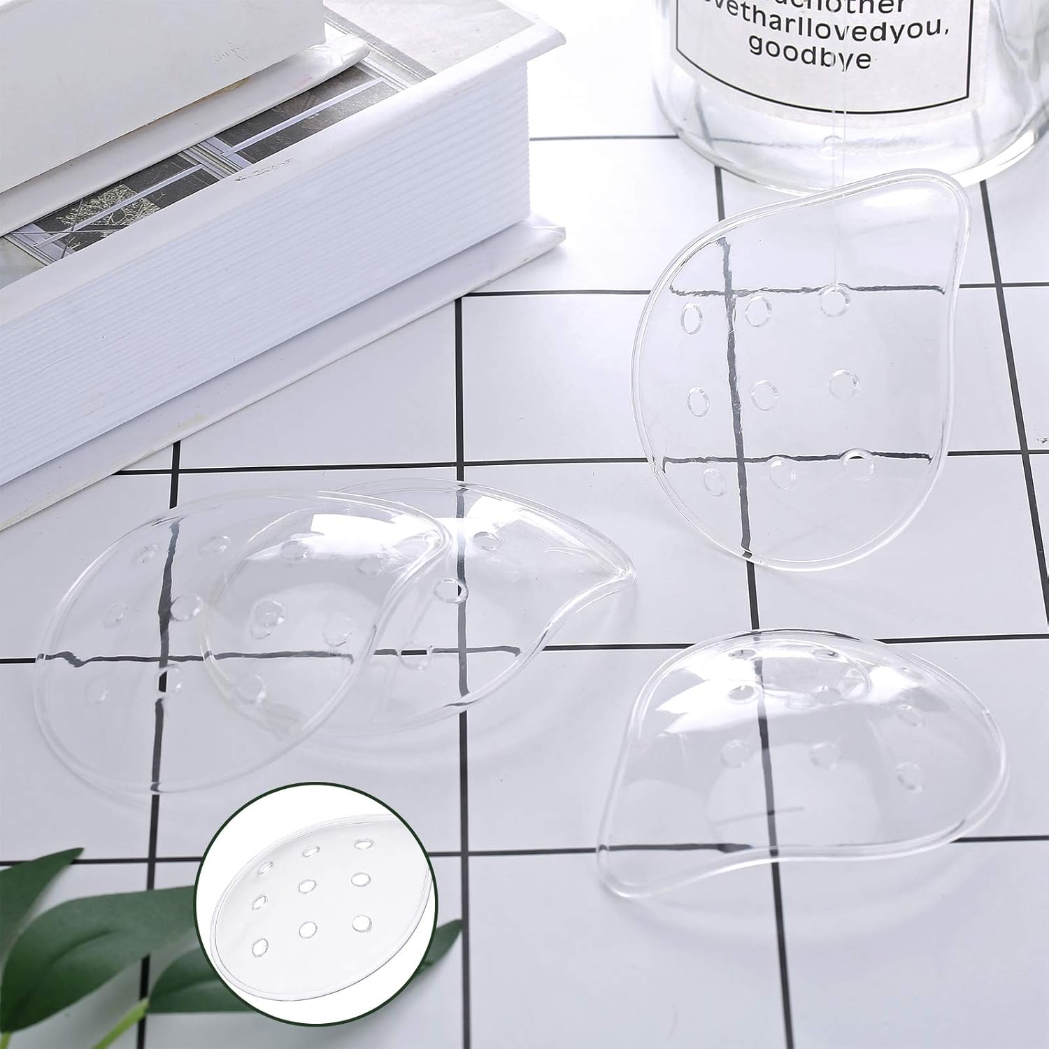 Lothee 4 Pieces Plastic Ventilated Eye Shields Coverings Transparent Eye Protections Breathable Supplies for Men Women to Prevent Sand Small Grave
