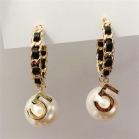 Vintage Number 5 Pearl Hoop Earrings Pearl Earrings Woman Earring Fashion Jewelry for Gift