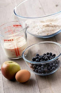 Pyrex Glass Measuring Jug