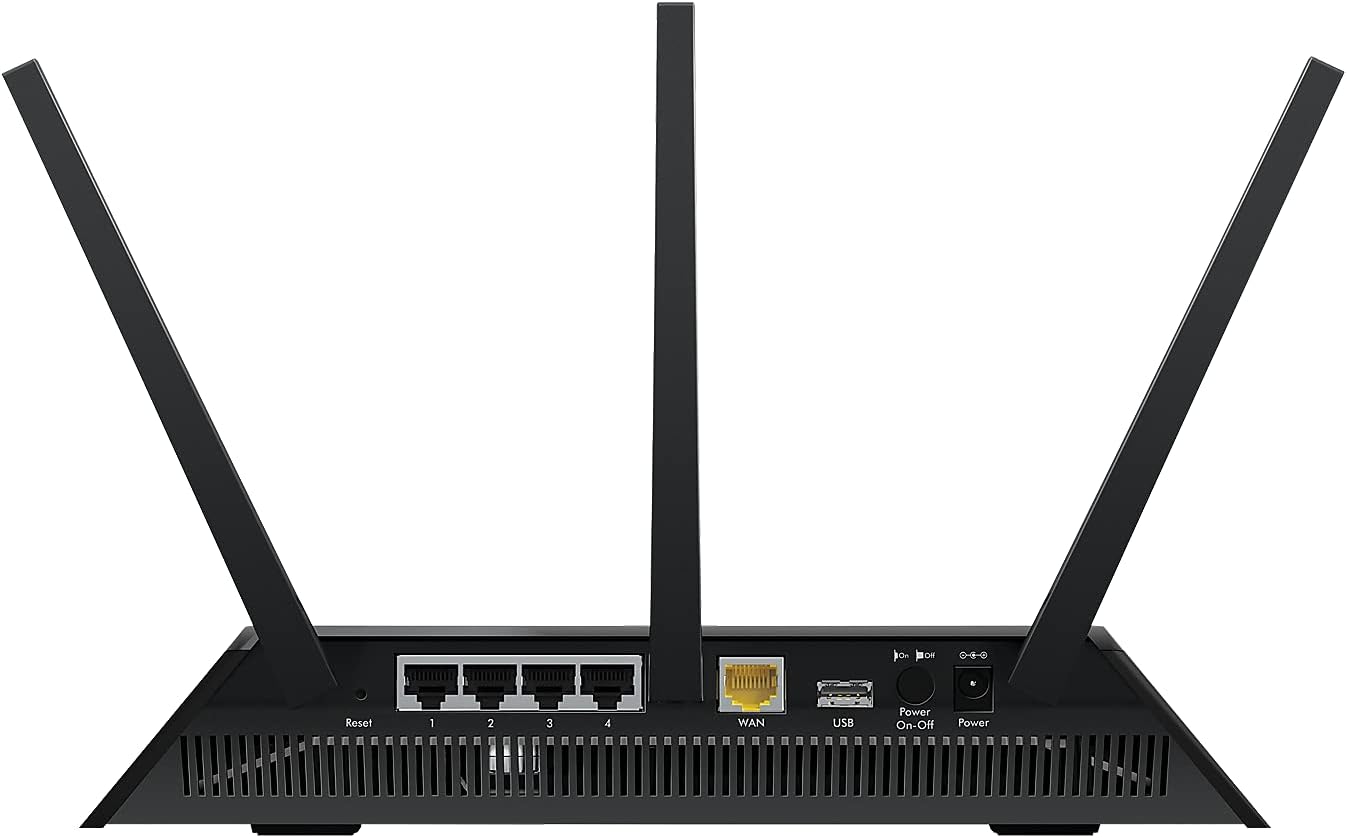 NETGEAR Nighthawk Smart Wi-Fi Router (R7000) - AC1900 Wireless Speed (Up to 1900 Mbps) | Up to 1800 Sq Ft Coverage & 30 Devices | 4 x 1G Ethernet and 2 USB Ports | Armor Security