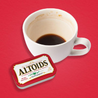 ALTOIDS Classic Peppermint Breath Mints, 1.76 oz Tin