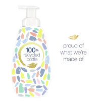Dove Instant Foaming Body Wash 4 Count for Softer and Smoother Skin Sensitive Skin Effectively Washes Away Bacteria While Nourishing Your Skin 13.5 oz