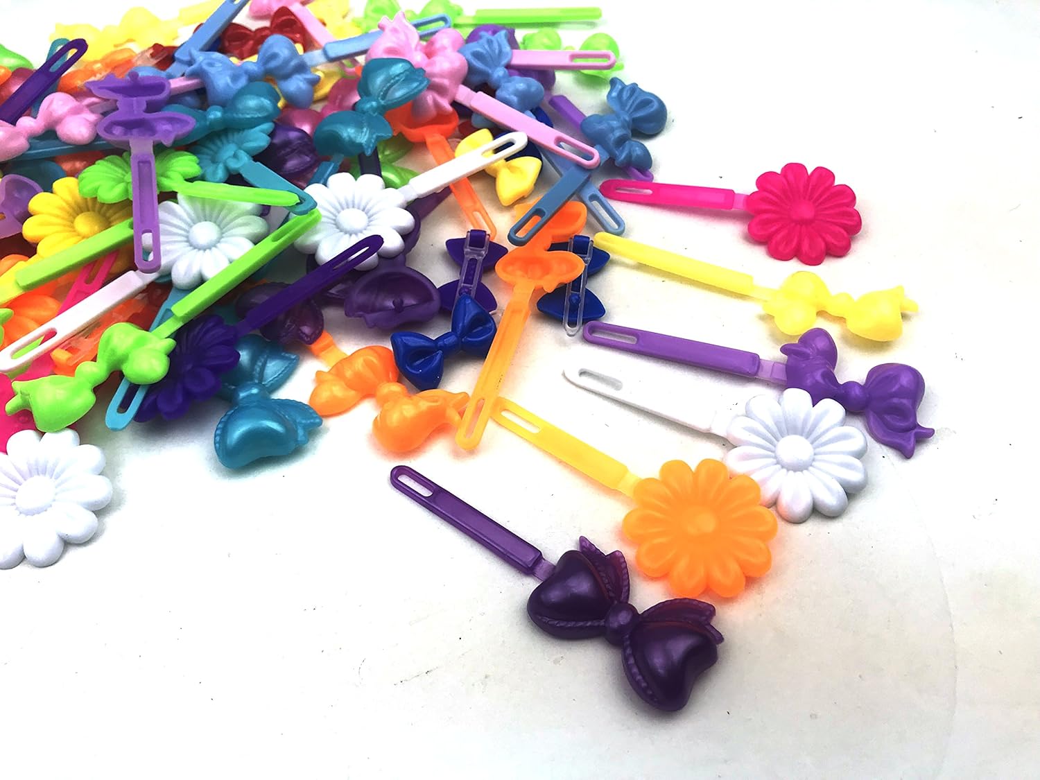 Crispy Collection Hair Accessories for Girls Assorted Hair Clips Selection Birthday Gifts for Girls (24 Pieces)