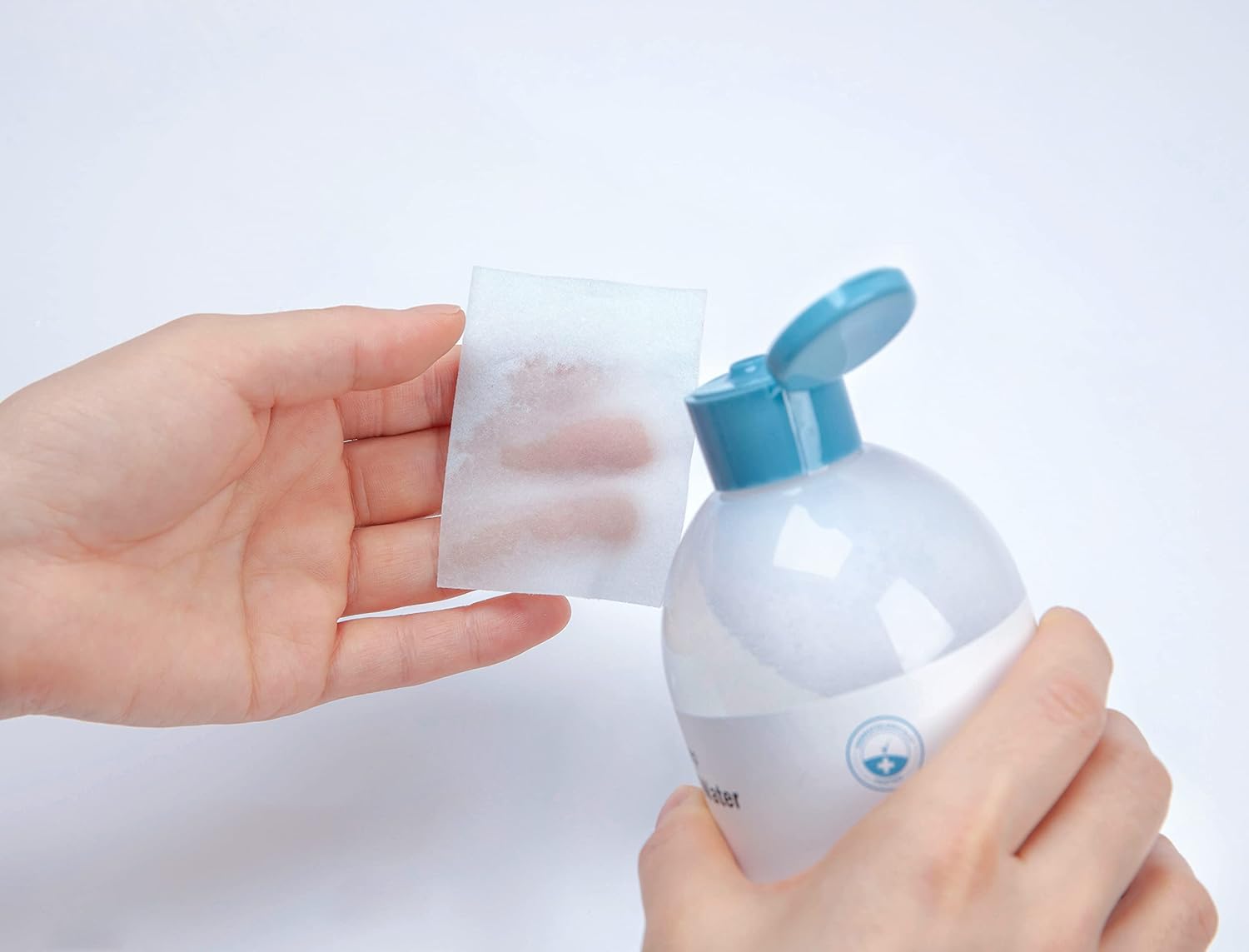 MIZON Micellar Cleansing Water, with Probiotics, Facial Cleanser, Makeup Remover, Natural Ingredients, for Sensitive Skin (1 Pack 16.9 fl oz) 16.9 Fl Oz (Pack of 1)