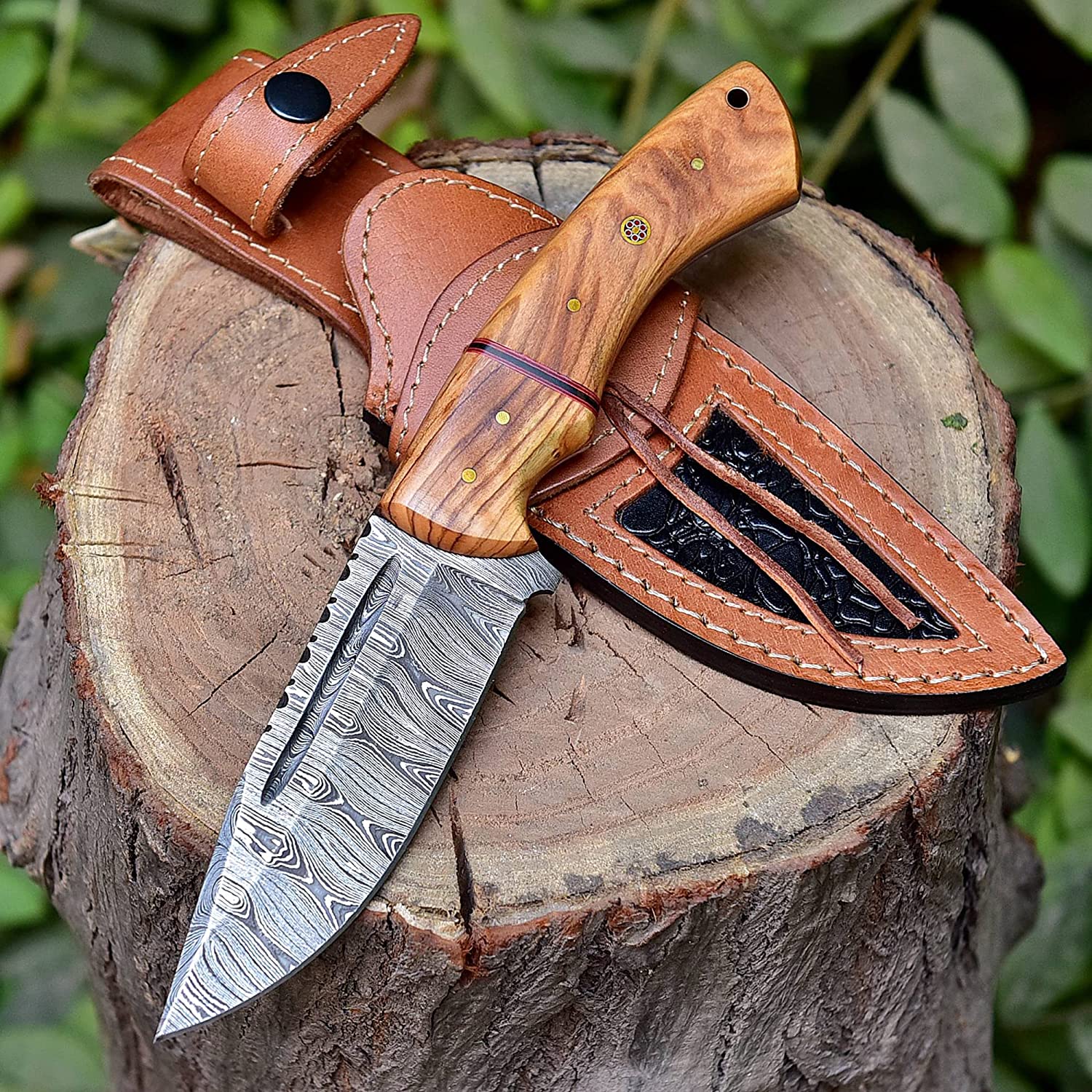 The Wilderness Elegance: 10-Inch Hunting Knife with Damascus Steel Bla –  KBS Knives Store