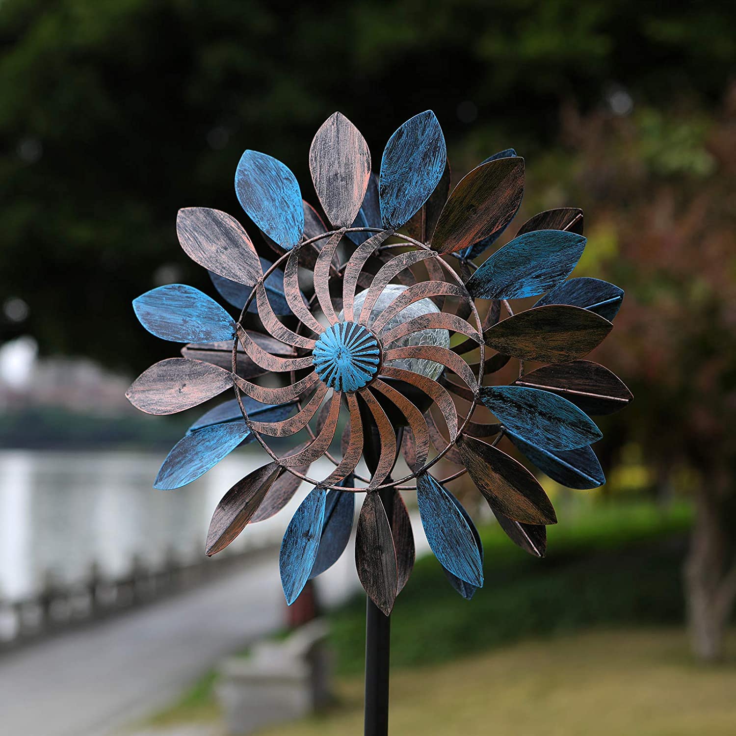 garden solar wind spinner