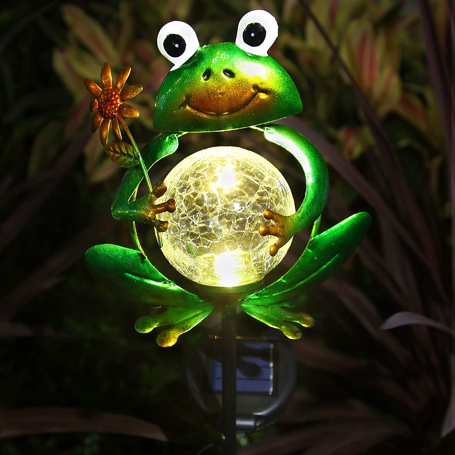 solar frog garden decor