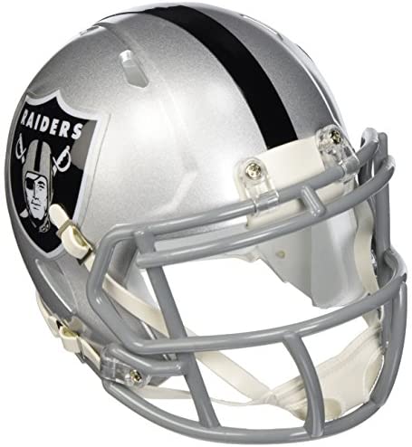 Las Vegas Raiders NFL Metal 3D Team Emblem by FANMATS – All Weather Decal  for Indoor/Outdoor Use - Easy Peel & Stick Installation on Vehicle, Cooler