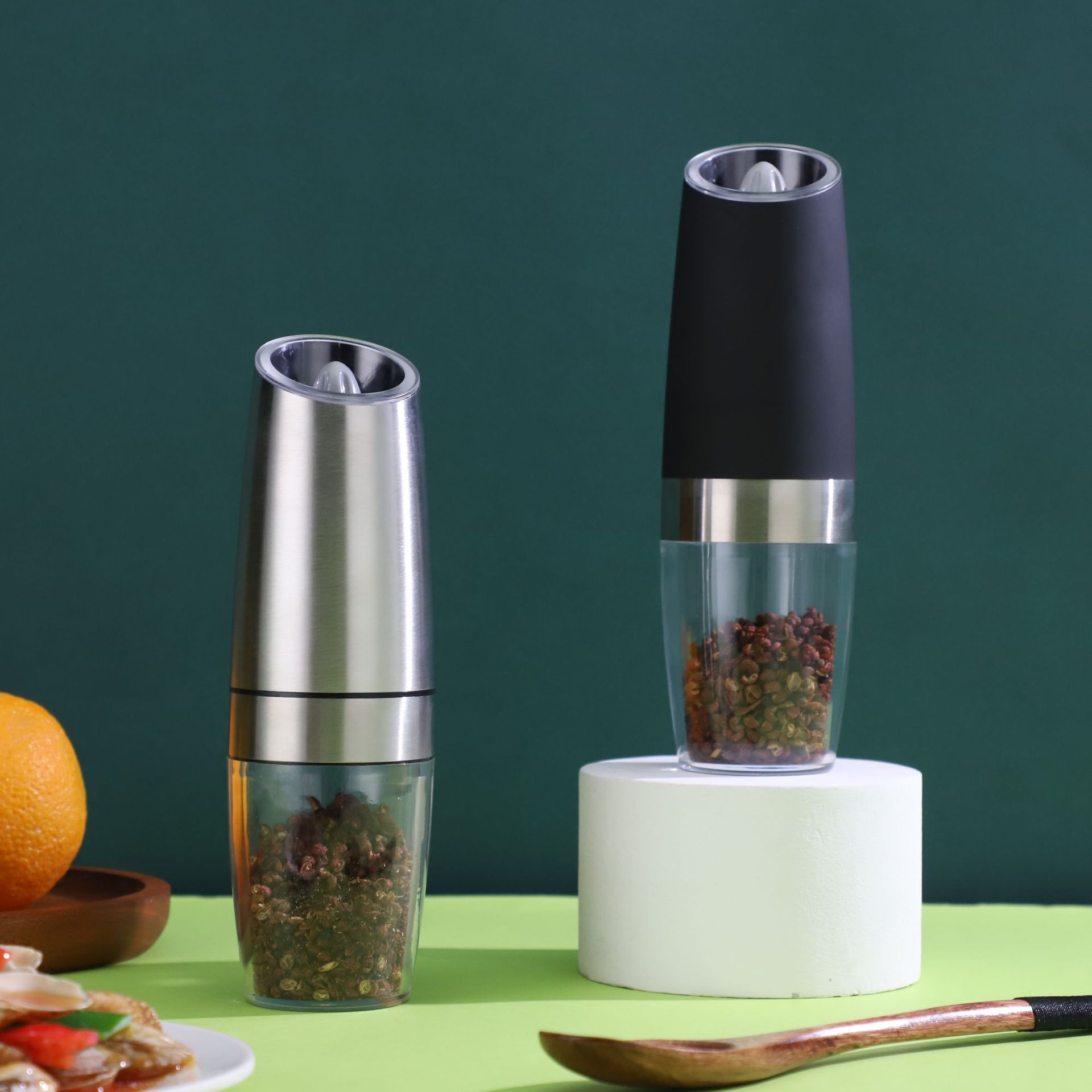 Electric Salt and Pepper Grinder – My Kitchen Gadgets